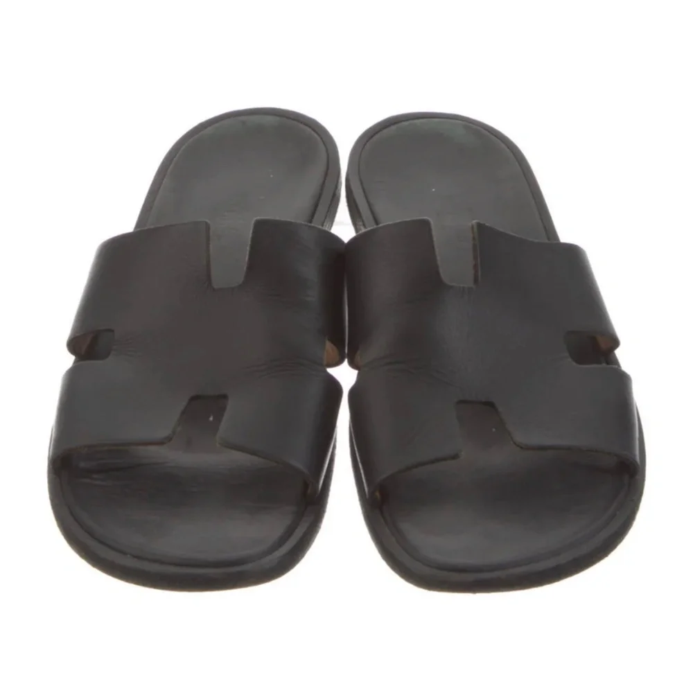 HERMES IZMIR Sandals 6.5 M/8.5 W - Picture 1 of 4